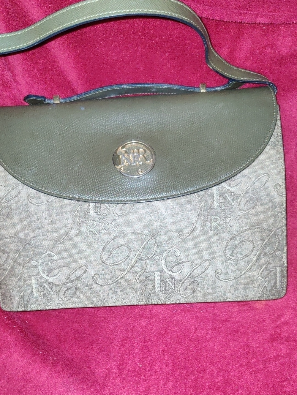 Nina Ricci Vintage Olive & Beige Shoulder Bag – Like New – Original Dust Bag